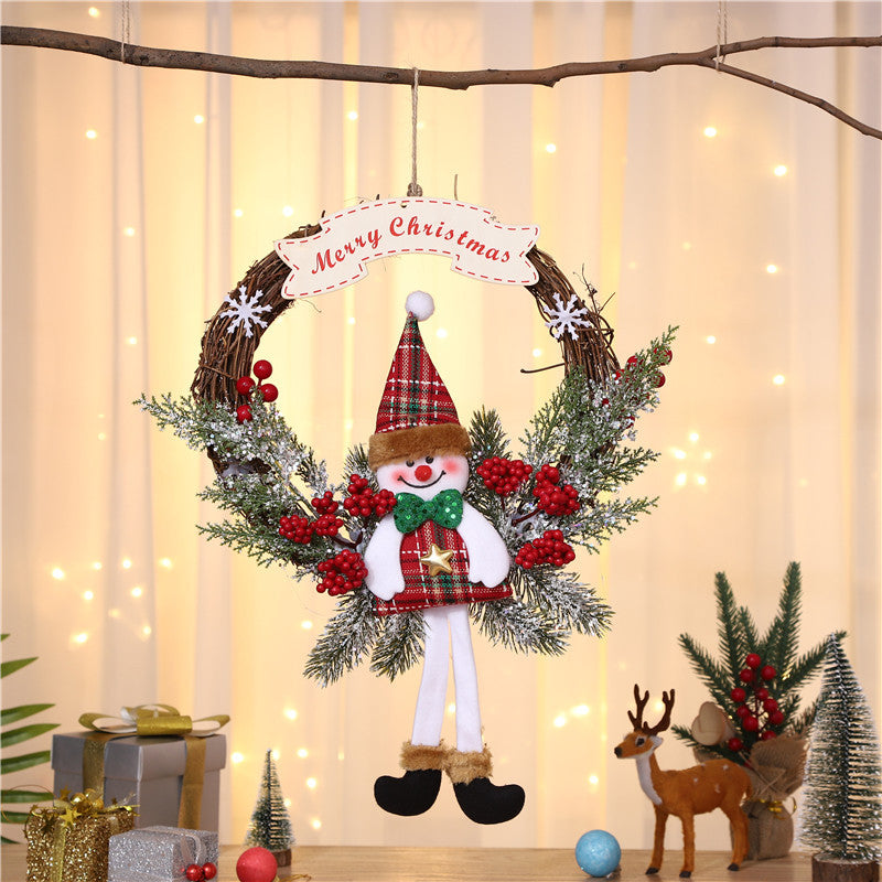 Christmas-themed Hanging Wreath Kalsten