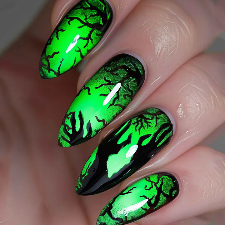 Spooky Nail Art Design Kalsten