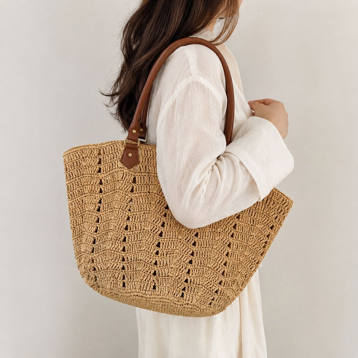 Beach chair bag with braided design and comfortable leather handles Kalsten