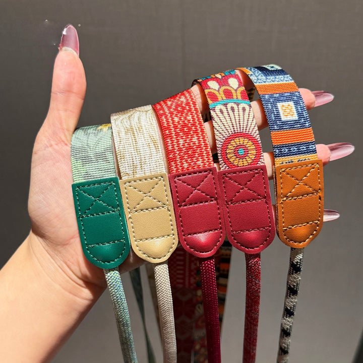 Fashionable Phone Lanyard Kalsten