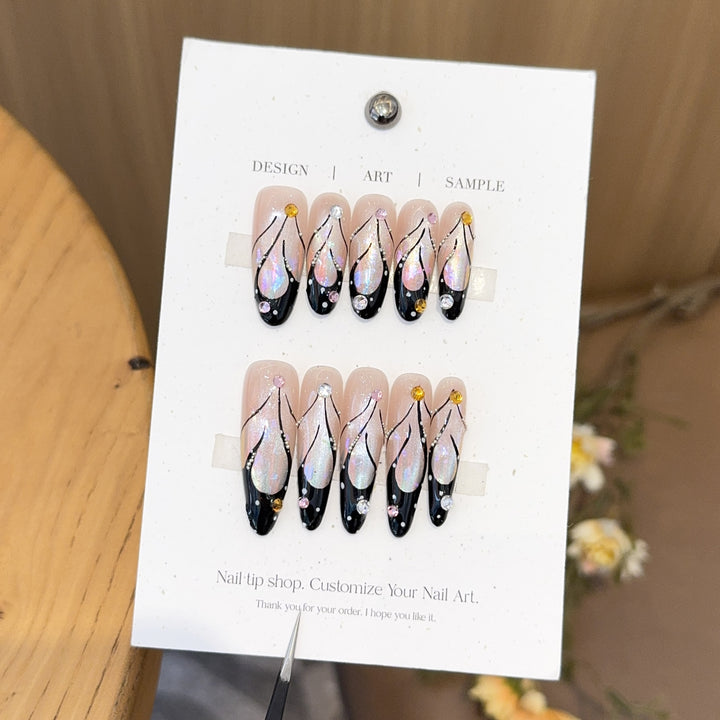 Artificial nails with artistic holographic accents Kalsten