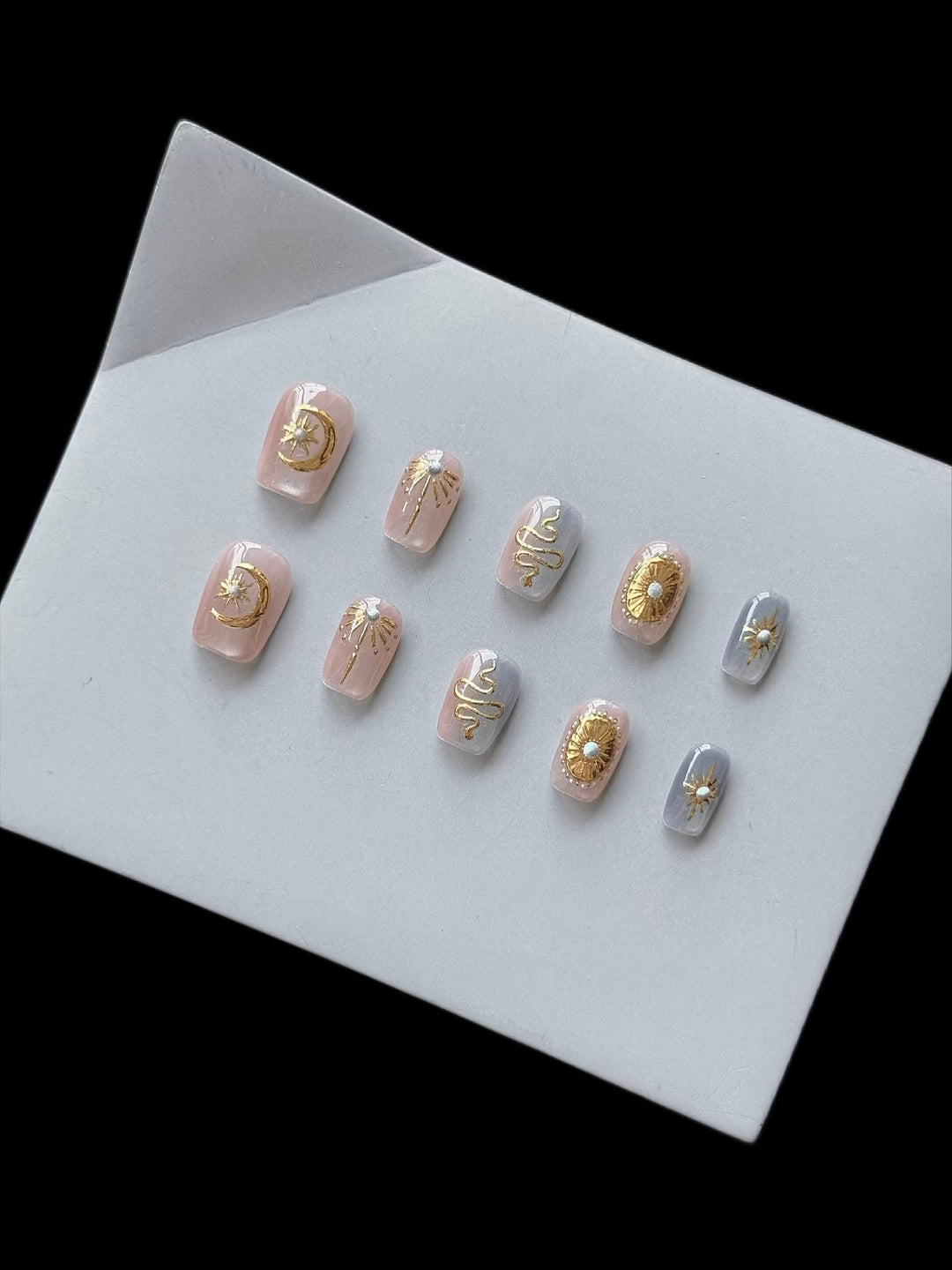 Celestial-Inspired Press-On Nail Set