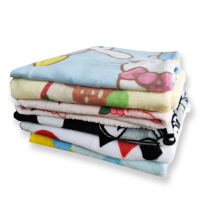 Women's cuddly blanket made of super soft microfiber fabric Kalsten