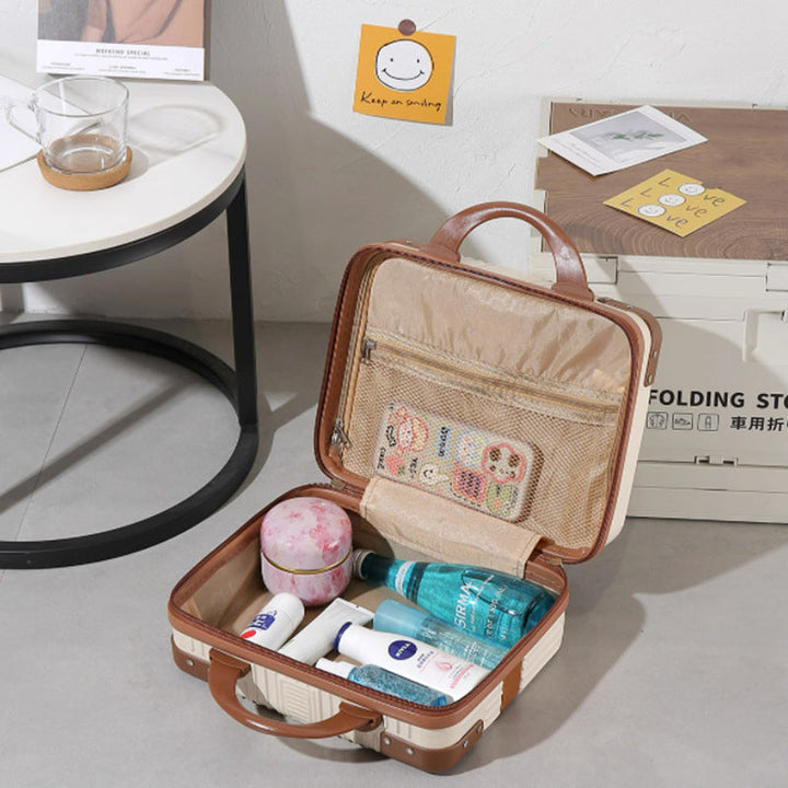 hard-shell cosmetic travel case with double top handles and reinforced corner protectors Kalsten