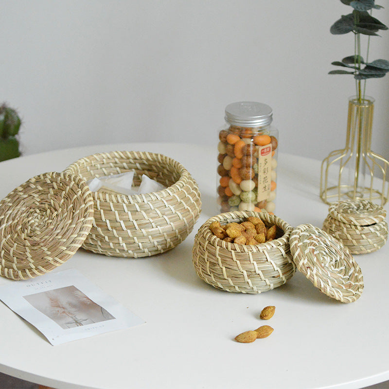 Handcrafted storage basket set made of natural rattan Kalsten