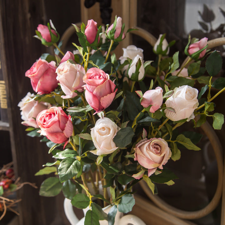 Realistic Velvet Rose Bouquet