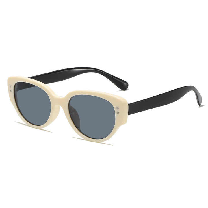 Vintage-Inspired Cat Eye Sunglasses Kalsten