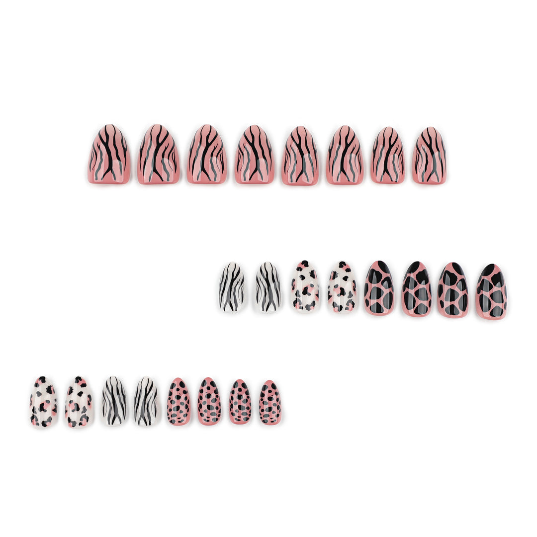 Artful nail art in animal design Kalsten