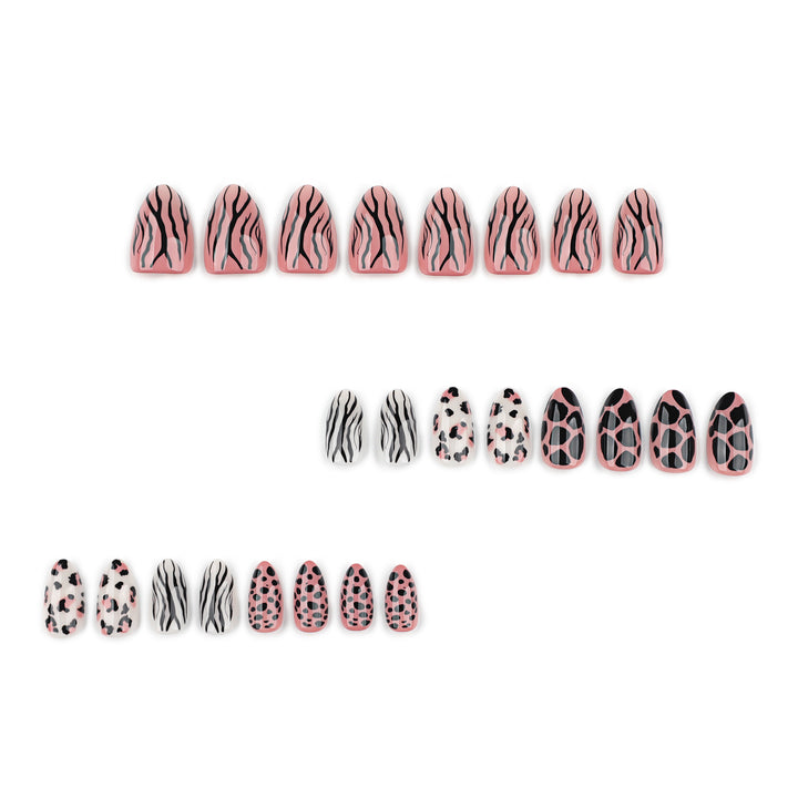 Artful nail art in animal design Kalsten