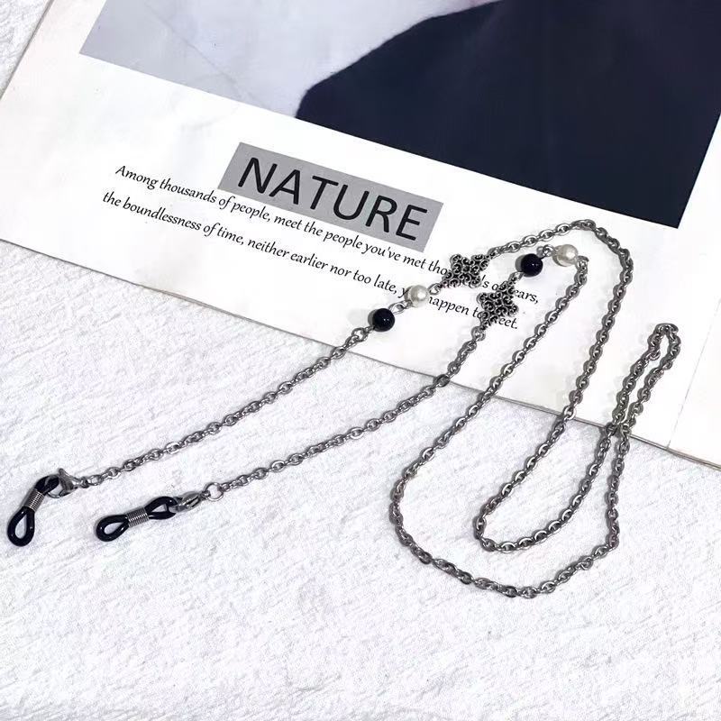 Stylish Eyewear Chain Kalsten