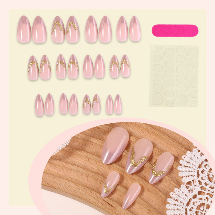 Artificial nail set with elegant gold accent and flower-shaped design Kalsten