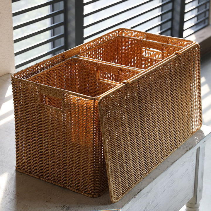 Unisex storage basket made of natural material with practical handles Kalsten