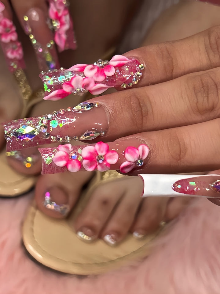 Decorative Long Press-On Nail Extensions Kalsten