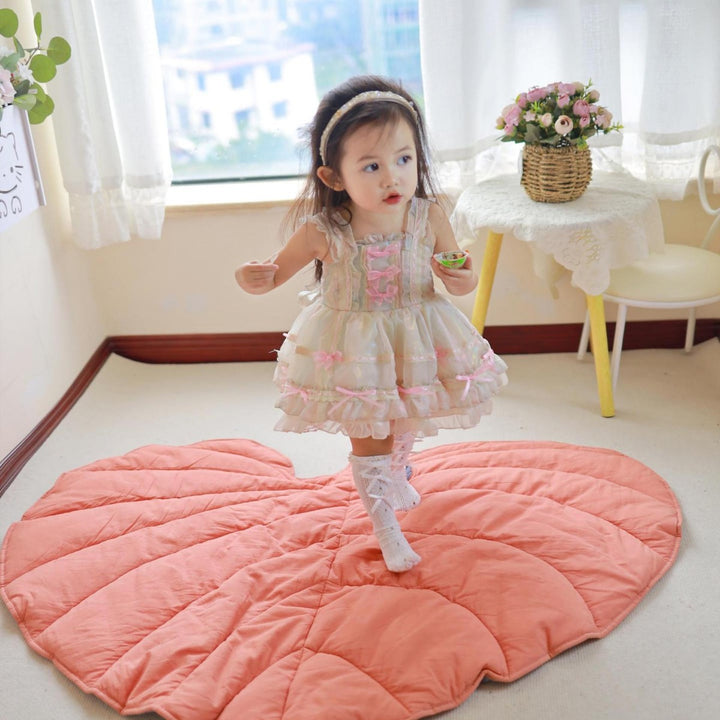 Leaf-Shaped Quilted Baby Play Mat and Nap Blanket
