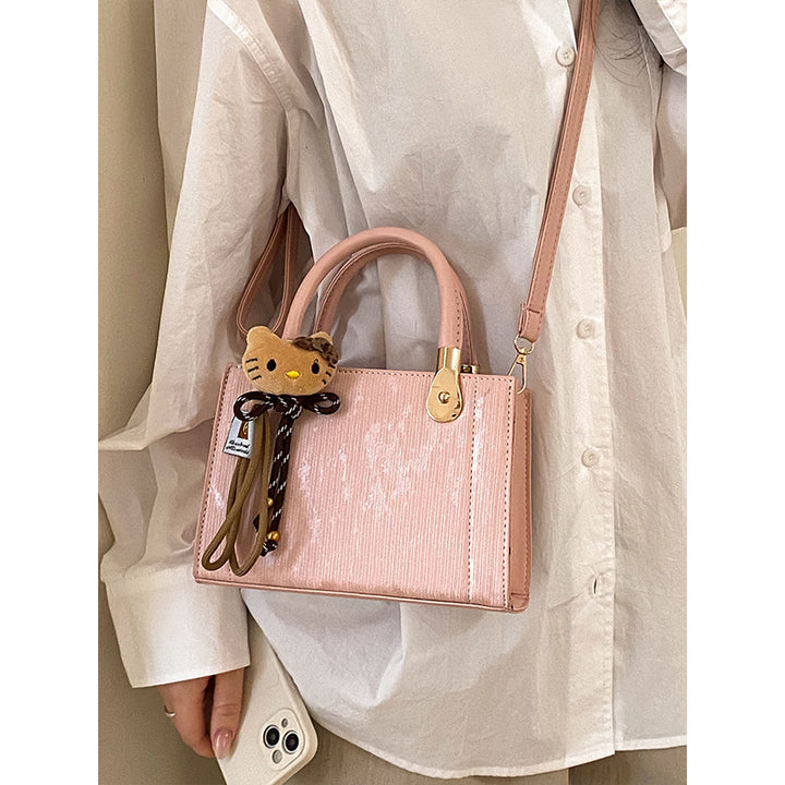 Elegant Textured Handheld Shoulder Bag