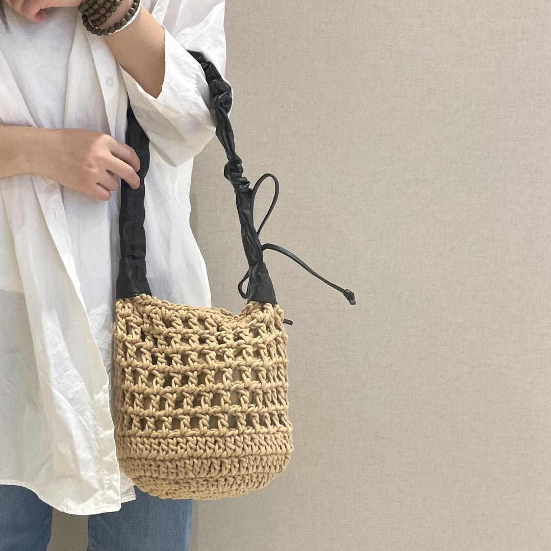 Hand-knotted tote bag with leather accents Kalsten