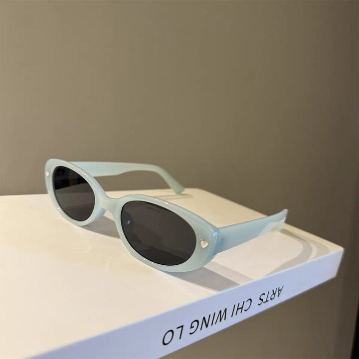 Fashionable Cat-Eye Sunglasses with Hearts Kalsten