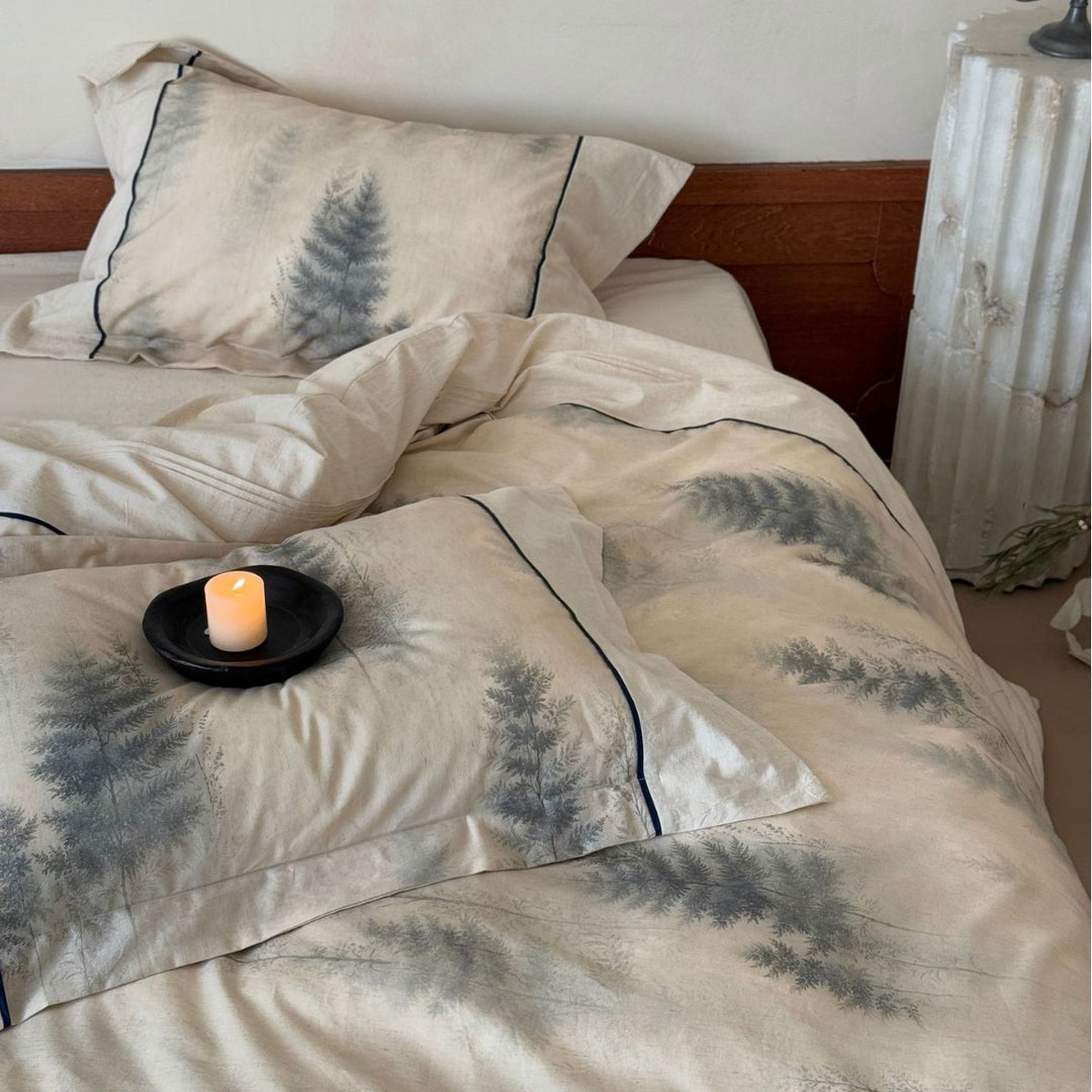 Bedding set made of high-quality cotton satin with subtle forest watercolor print and contrasting piping
