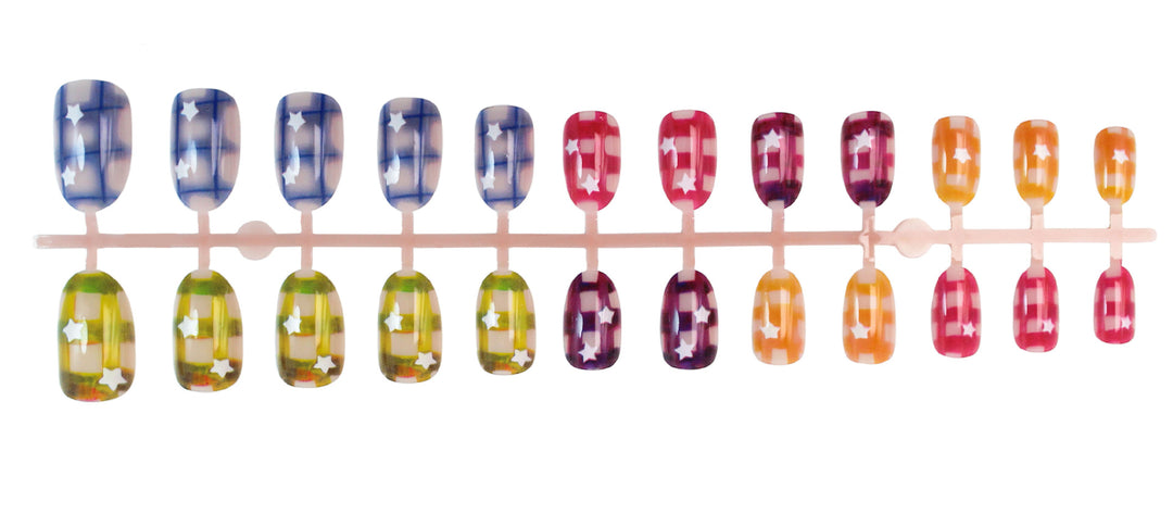 Art nail set with colorful star designs Kalsten