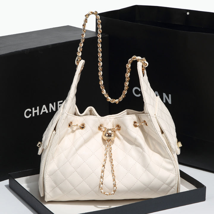 Elegant Quilted Bucket Handbag