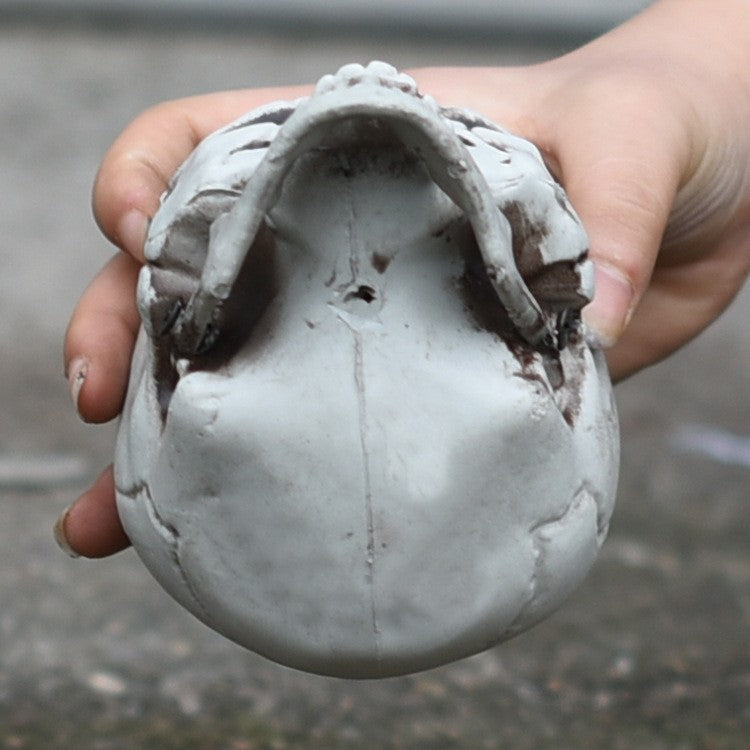 Decorative Skull Figurine Kalsten
