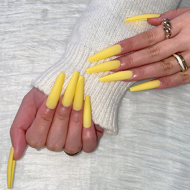 Artificial extensions in trendy stiletto style Kalsten