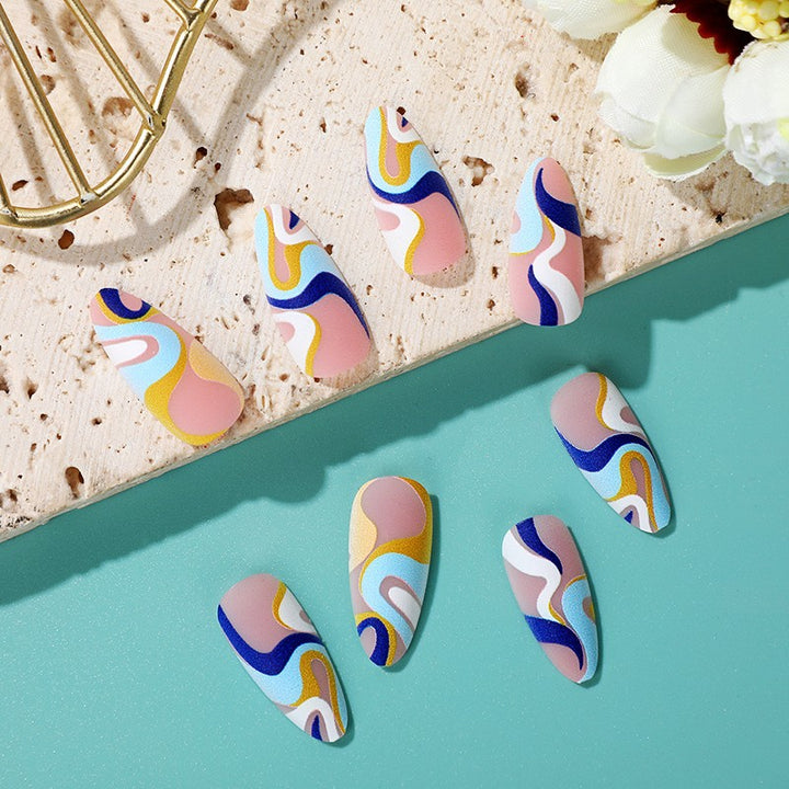 Artificial nails with modern wave-shaped design Kalsten