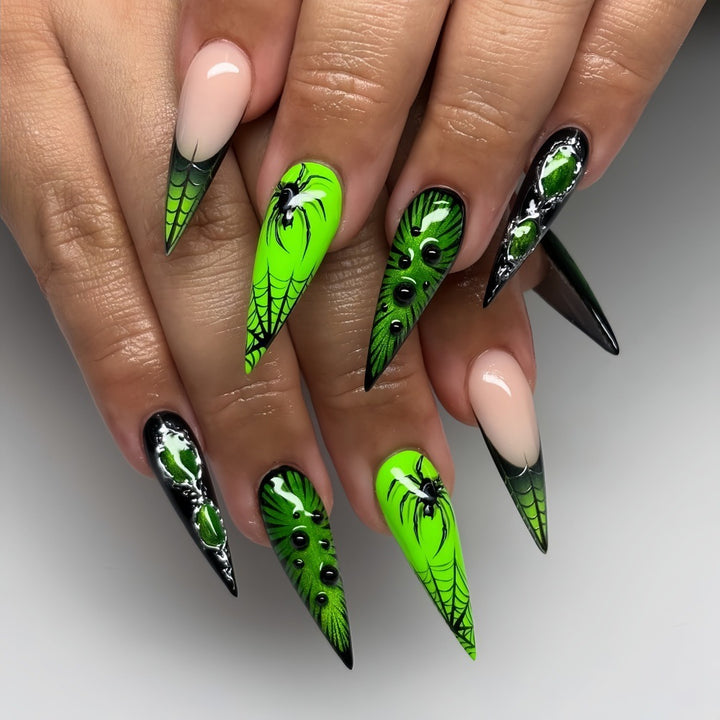Spooky Nail Art Set with Spider Design Kalsten