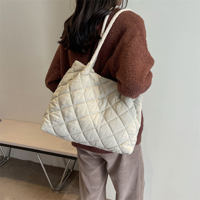 Quilted Casual Tote Kalsten
