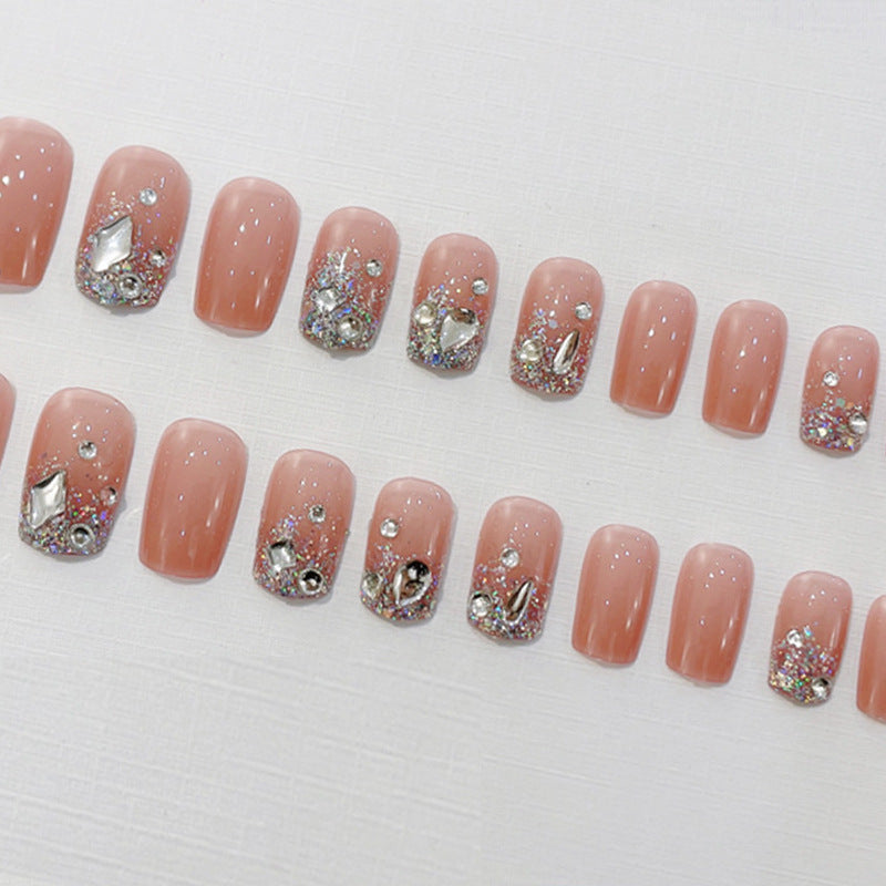 Artificial nails with elegant rhinestone accents Kalsten