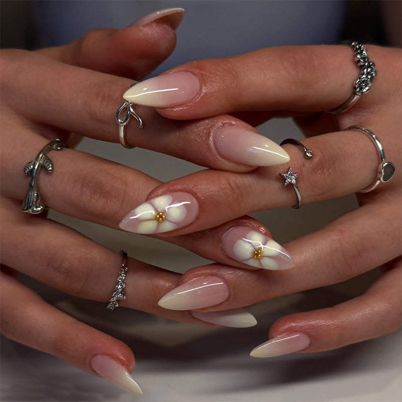 Floral Press-On Nail Kit Kalsten