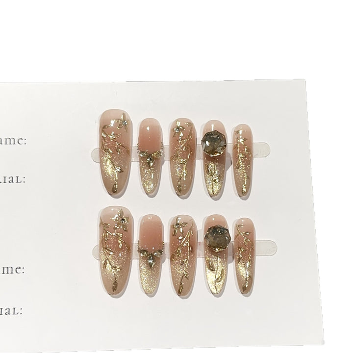 Elegant Press-On Nail Art Set with Floral Accents