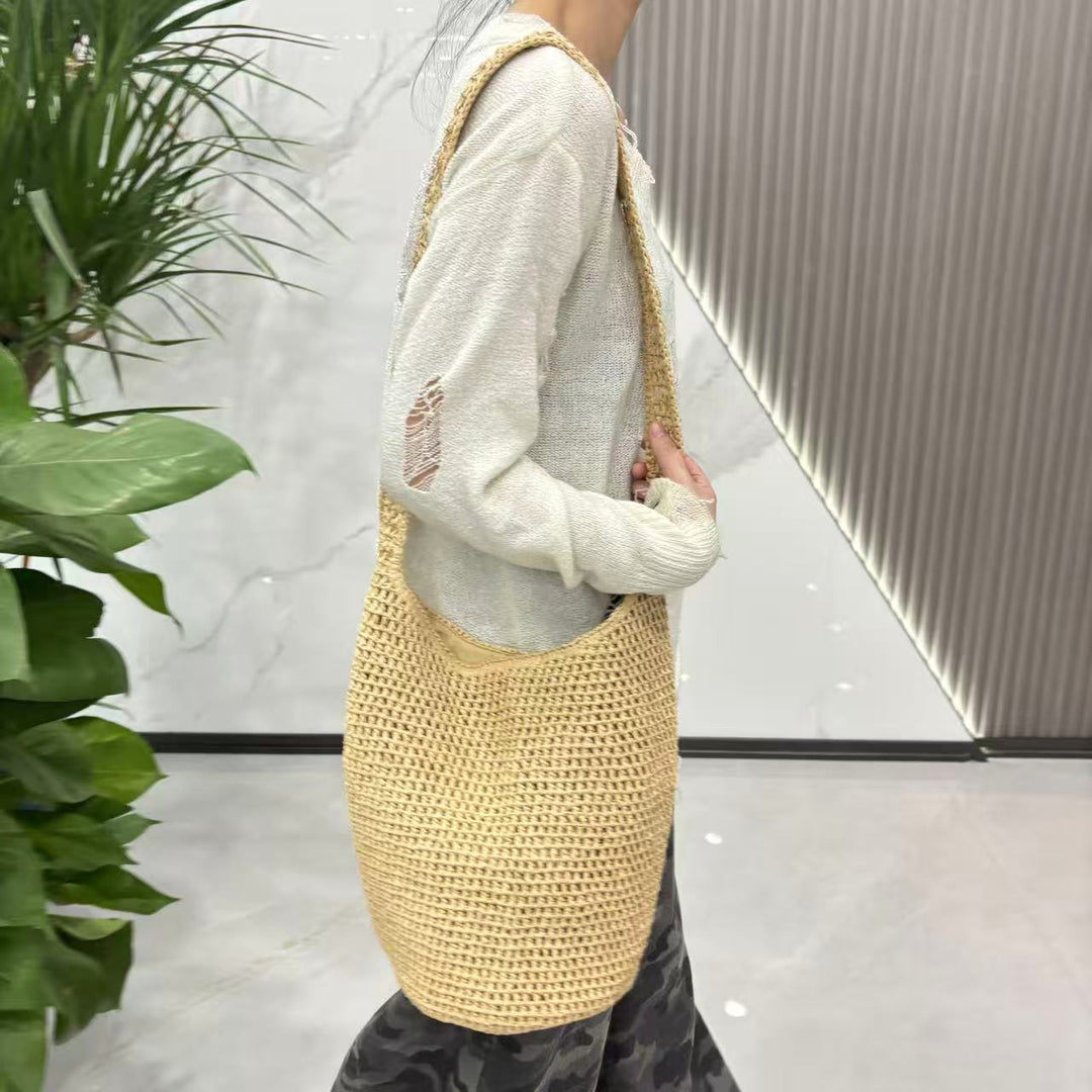 Hand-knotted shoulder bag with modern design Kalsten