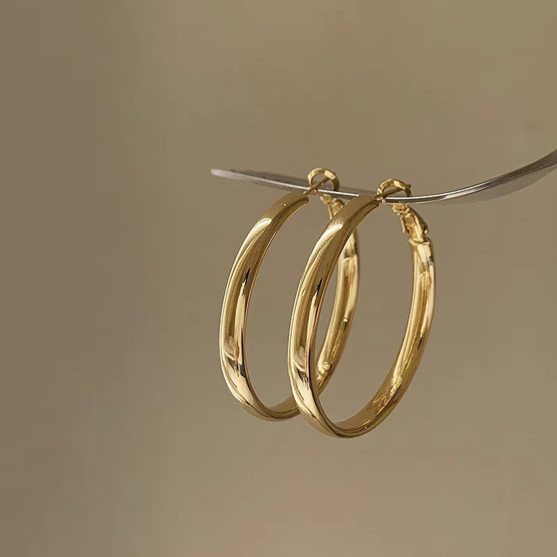 Elegant and Minimalistic Hoops Made of High-Quality Stainless Steel Kalsten