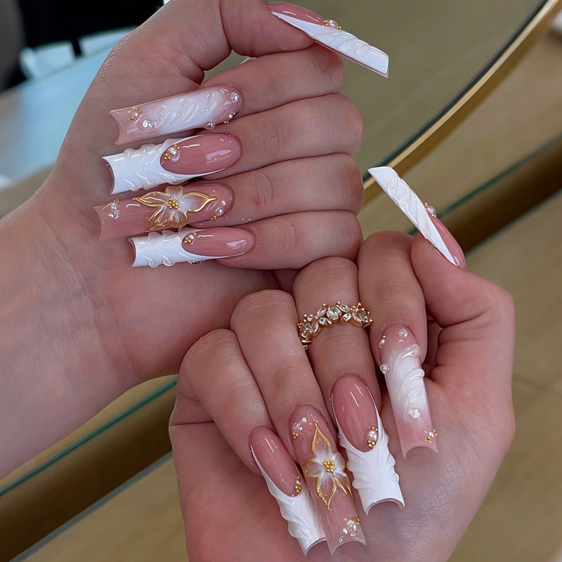 Acrylic nail set with elegant floral designs Kalsten