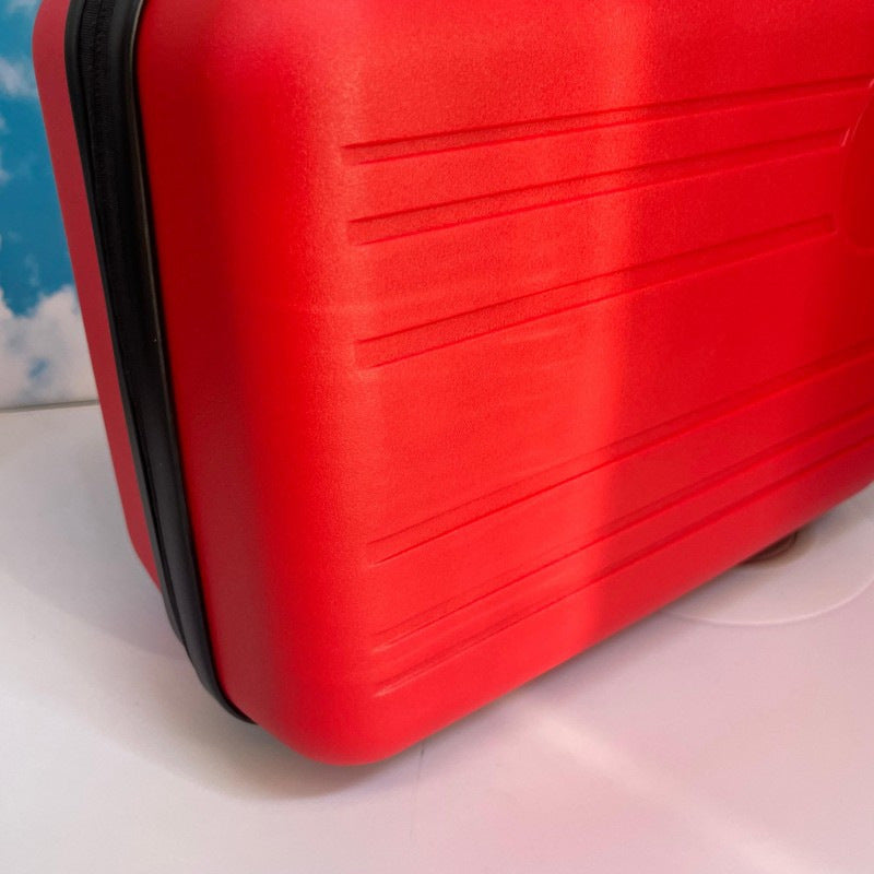compact hardshell travel carry case with top handle and reinforced ridged shell Kalsten