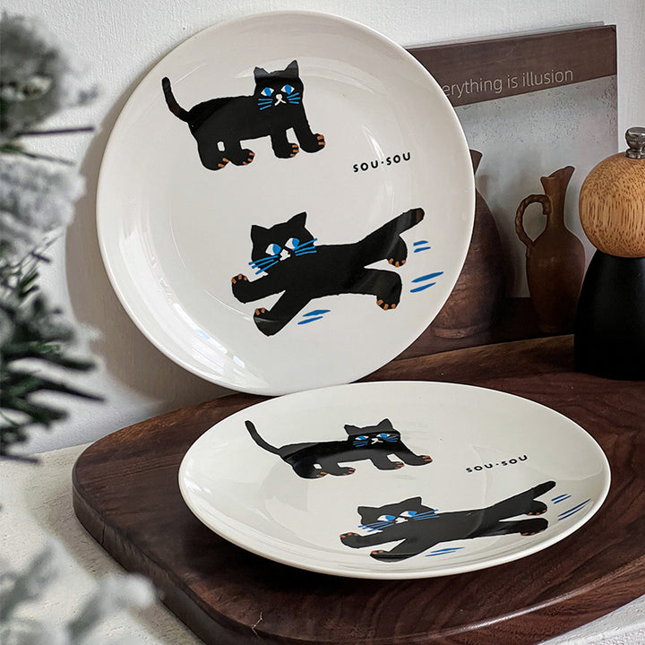 Ceramic plate with playful cat motif and matte-gloss glaze