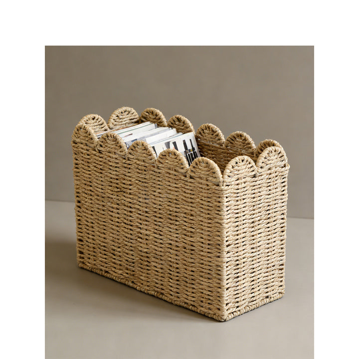 Decorative storage basket with waved edge Kalsten