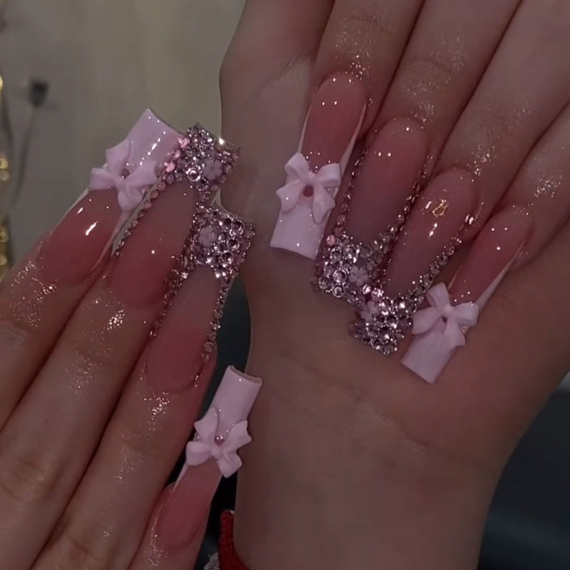 Glamorous Artificial Nails Kalsten