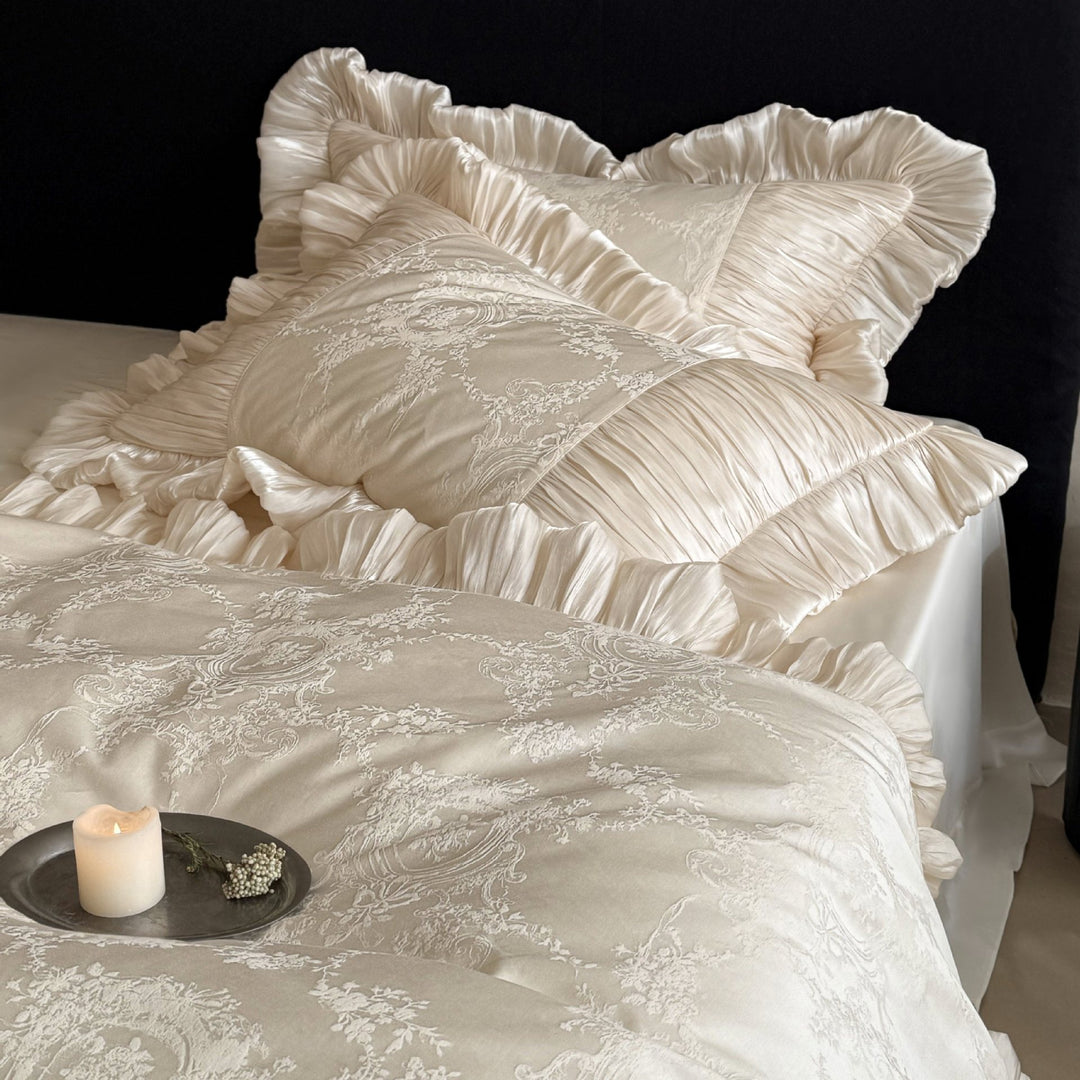 Luxurious ruffled satin bedding set with jacquard pattern and pleated edges