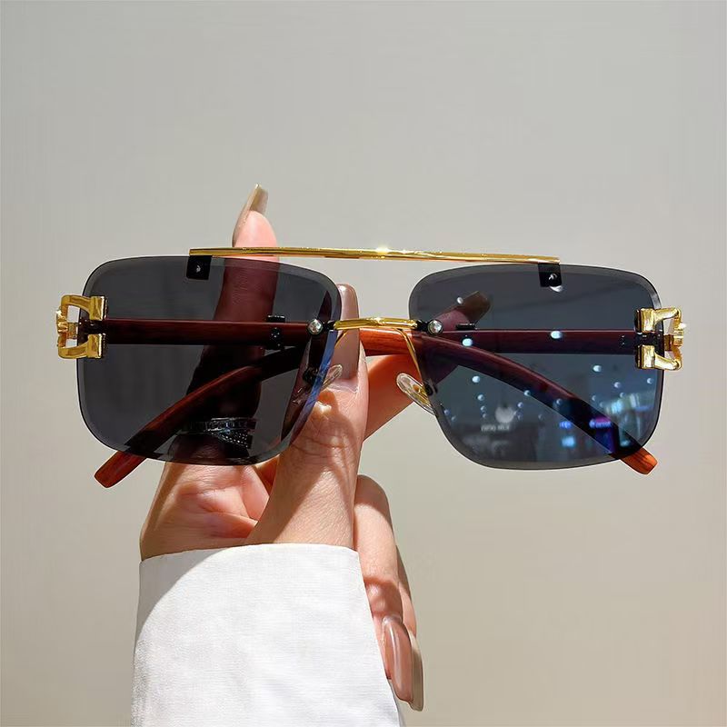 Luxury Oversized Shield Sunglasses