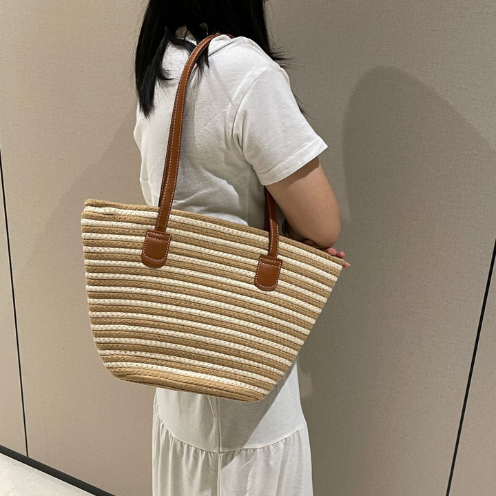 Elegant Woven Bag with Leather Handles Kalsten