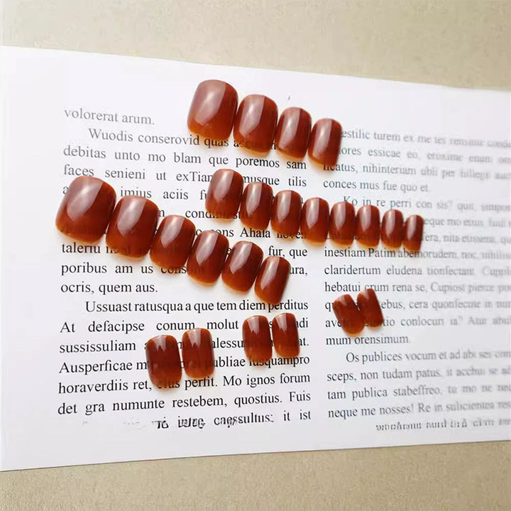 Glossy Press-On Nail Kit Kalsten