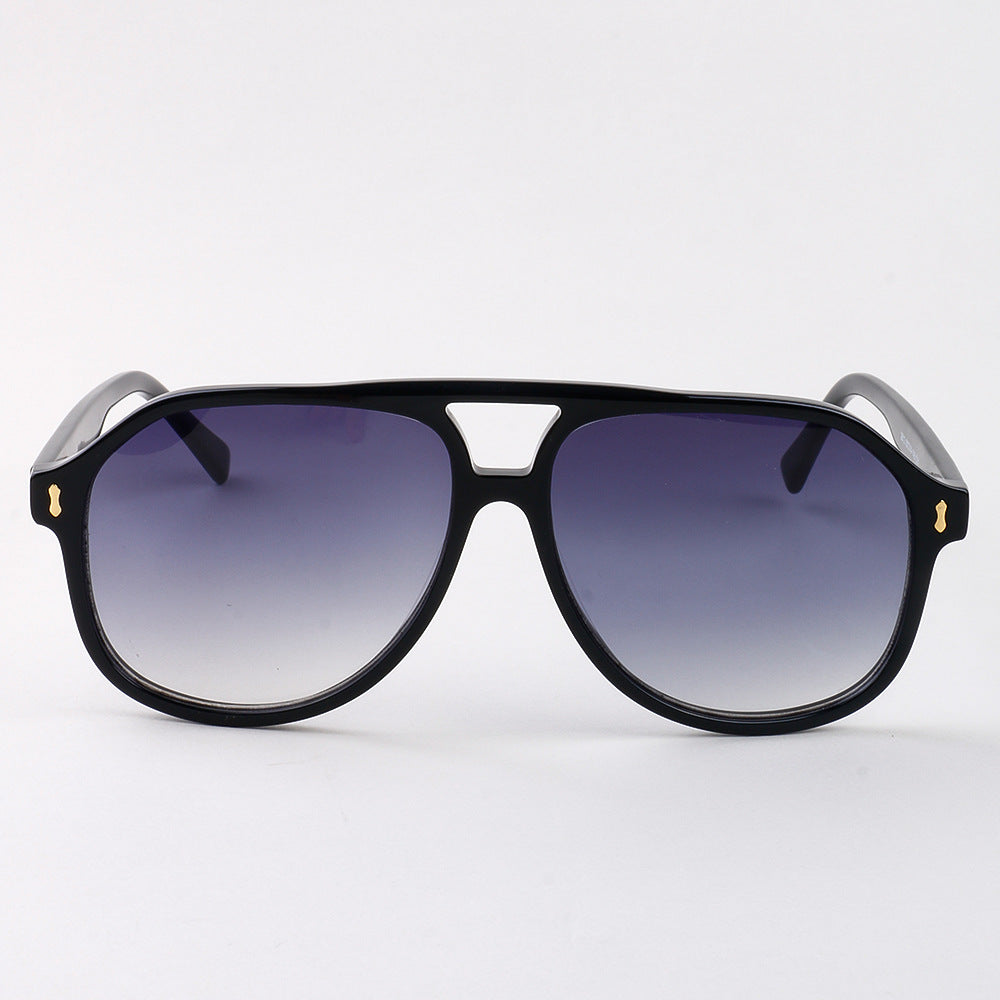 Ladies fashionable sunglasses in contemporary design Kalsten