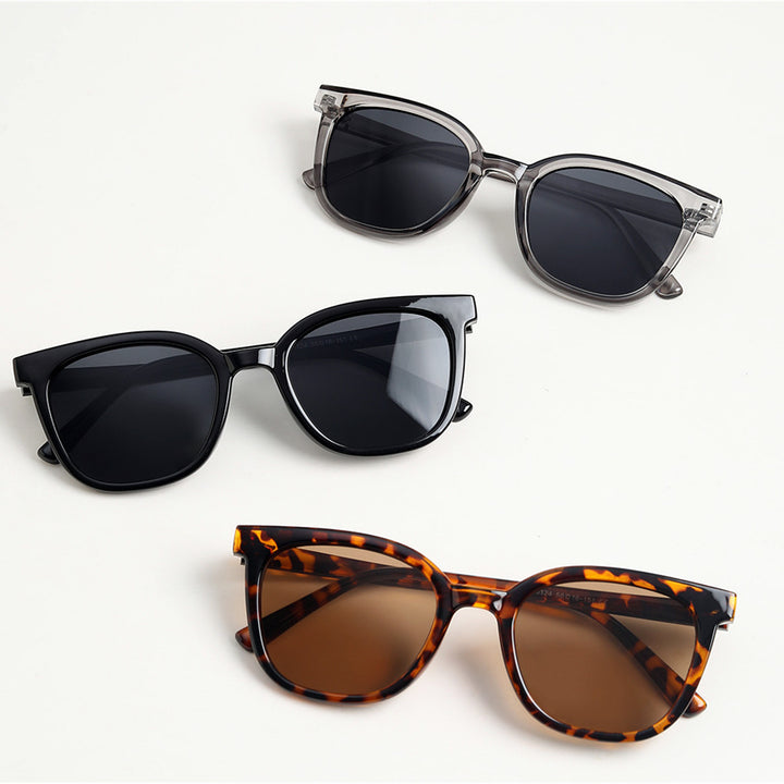 Ladies fashionable sunglasses with modern plastic frame Kalsten