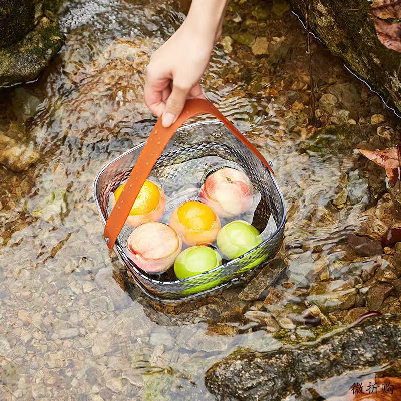 Portable food storage box with a tight-sealing lid and faux leather handle