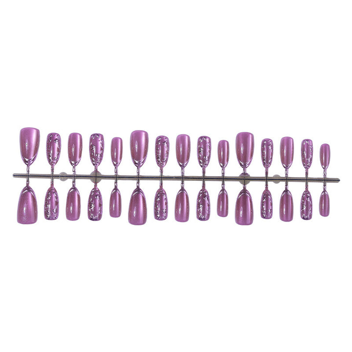 Elegant artificial nail set with shimmering accents and decorative designs Kalsten