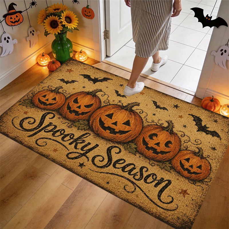 Holiday-Themed Decorative Entry Mat