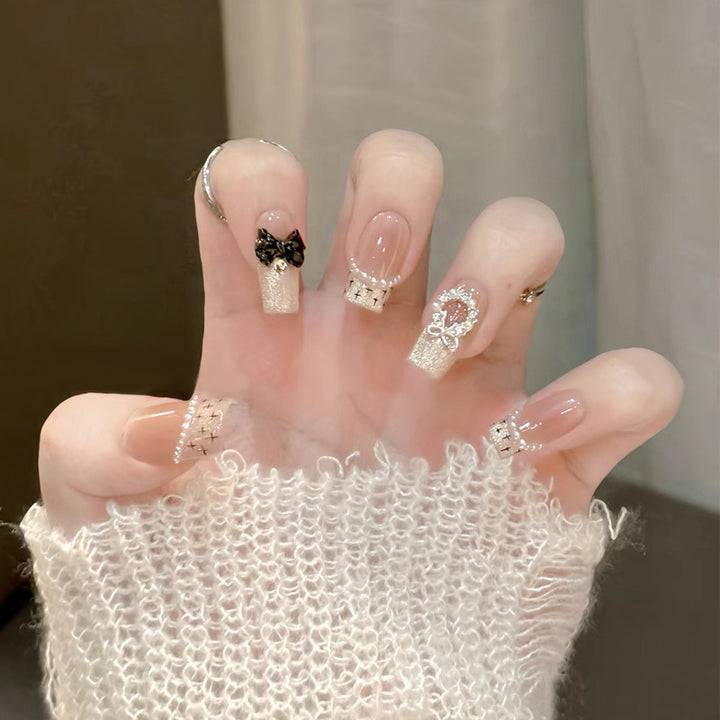Modestly Chic Press-On Nails Kalsten