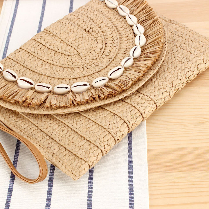 Stylish handbag with fringed shell decoration Kalsten